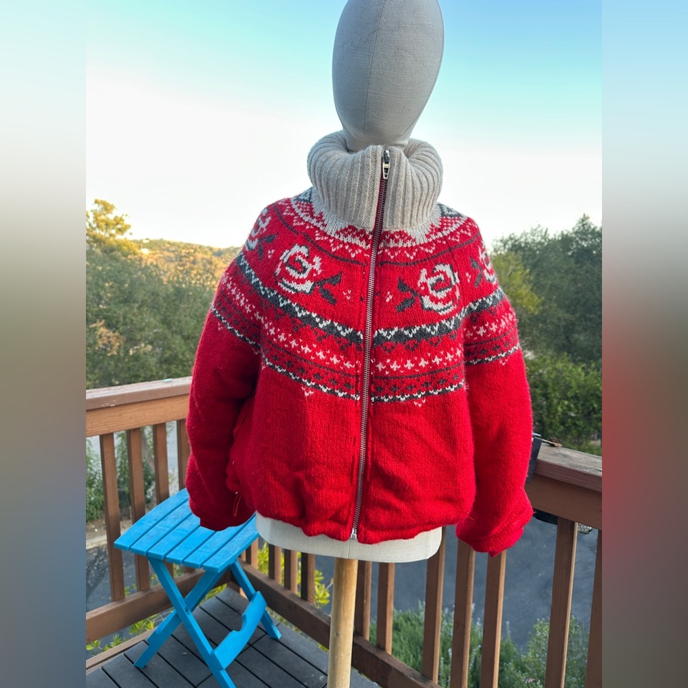 Blank NYC Apres Ski Puffer Jacket size s